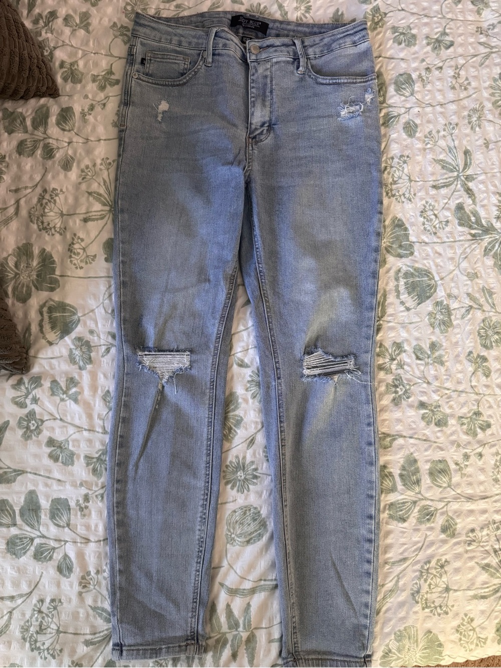 Judy Blue Skinny Distressed Blue Jeans